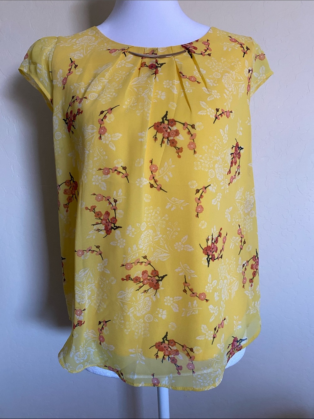 Women’s Flowy Floral Blouse Top